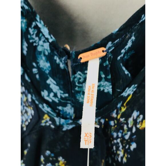 Free People Women's Black All Things Chiffon Tank Top Size XS NEW - Picture 5 of 8